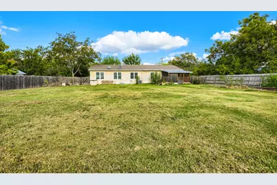 604 S Donohoe Street, Granger, TX 76530 - Photo 33