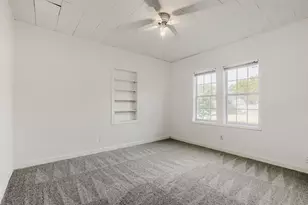 604 S Donohoe St, Granger, TX 76530 - Photo 17