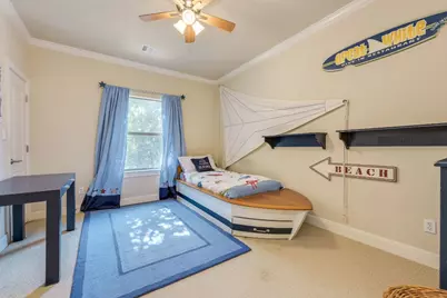 2401 Hunters Green Court, Austin, TX 78732 - Photo 33