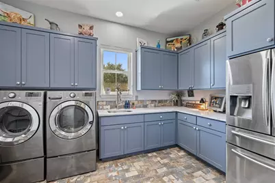 2105 Legacy Hills Drive, Johnson City, TX 78636 - Photo 27