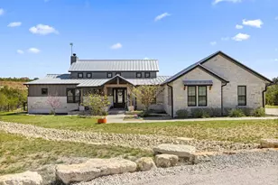 2105 Legacy Hls Dr, Johnson City, TX 78636 - Photo 3