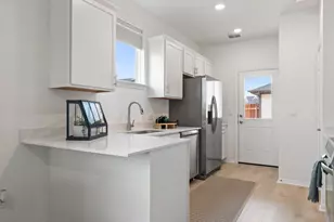 2521 Ophelia Levi Ln, Round Rock, TX 78665 - Photo 15