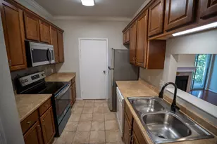 12166 Metric Blvd, Austin, TX 78758 - Photo 9