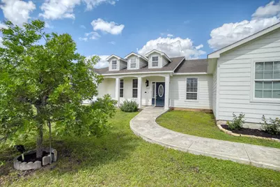 102 W Oak Loop, Cedar Creek, TX 78612 - Photo 3