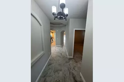 204 Wilderness Trail, Elgin, TX 78621 - Photo 3