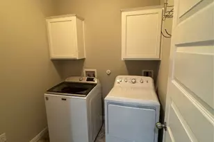 204 Wilderness Trail, Elgin, TX 78621 - Photo 15