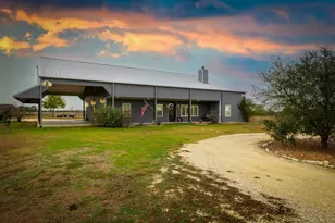 1138 Creekside Ln, Weimar, TX 78962 - Photo 1