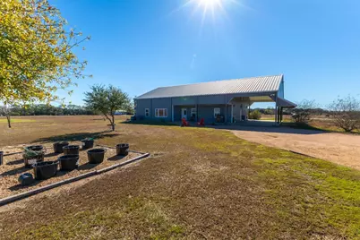 1138 Creekside Lane, Weimar, TX 78962 - Photo 35