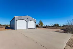 1138 Creekside Ln, Weimar, TX 78962 - Photo 37