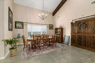 1138 Creekside Ln, Weimar, TX 78962 - Photo 5