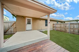 236 Rosalie Dr, New Braunfels, TX 78130 - Photo 11