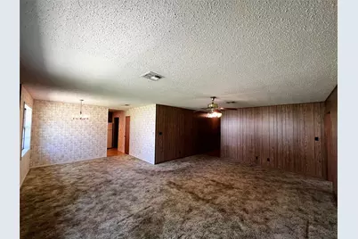 405 E Roitsch Lane, La Grange, TX 78945 - Photo 9