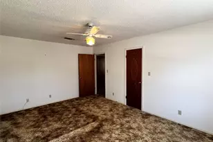 405 E Roitsch Ln, La Grange, TX 78945 - Photo 13