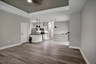123 S Kanaio Dr, Bastrop, TX 78602 - Photo 25