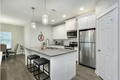 125 Hawea Lane, Bastrop, TX 78602 - Photo 9