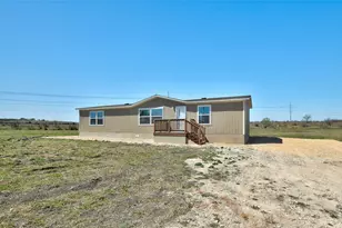 14512 Graef Rd, Creedmoor, TX 78610 - Photo 17