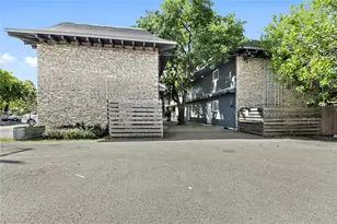 2301 Ohlen Rd, Austin, TX 78757 - Photo 3