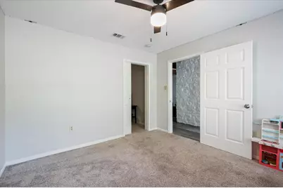 201 N Oak Hollow Road, Georgetown, TX 78628 - Photo 19