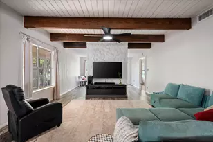 201 N Oak Hollow Rd, Georgetown, TX 78628 - Photo 7