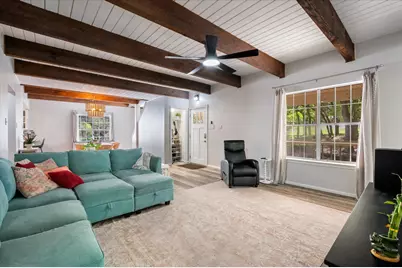 201 N Oak Hollow Road, Georgetown, TX 78628 - Photo 9