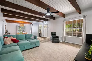 201 N Oak Hollow Rd, Georgetown, TX 78628 - Photo 9