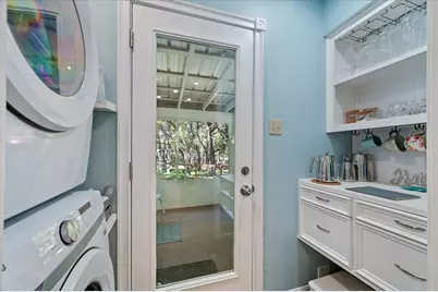 201 N Oak Hollow Road, Georgetown, TX 78628 - Photo 25