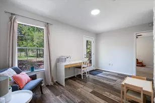 201 N Oak Hollow Rd, Georgetown, TX 78628 - Photo 11