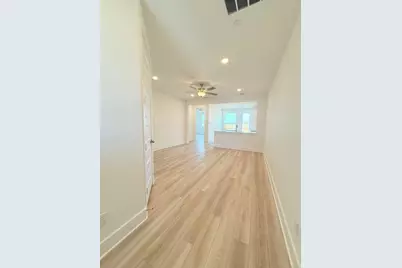 2546 Jack Nora Way, Round Rock, TX 78665 - Photo 5