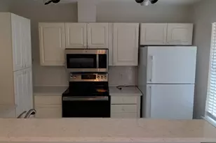 9405 Newberry Dr, Austin, TX 78729 - Photo 5