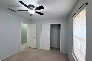 142 Nuuanu Ln, Bastrop, TX 78602 - Photo 15