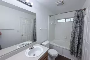 142 Nuuanu Ln, Bastrop, TX 78602 - Photo 11