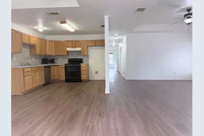 142 Nuuanu Lane, Bastrop, TX 78602 - Photo 5