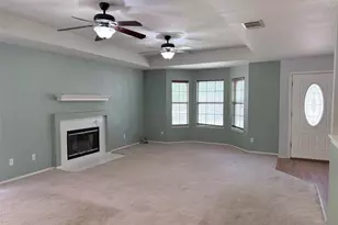 142 Nuuanu Ln, Bastrop, TX 78602 - Photo 7
