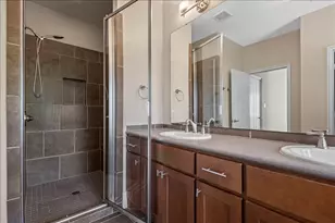 1601 Houston St, Austin, TX 78756 - Photo 15