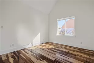 1601 Houston St, Austin, TX 78756 - Photo 11