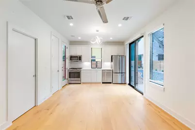 1118 Walton Lane #3, Austin, TX 78721 - Photo 3