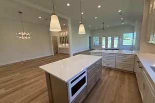 604 Hi Circle South Dr, Horseshoe Bay, TX 78657 - Photo 9