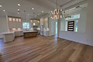 604 Hi Circle South Dr, Horseshoe Bay, TX 78657 - Photo 3