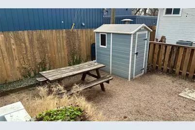 66 1/2 Navasota Street #B, Austin, TX 78702 - Photo 11