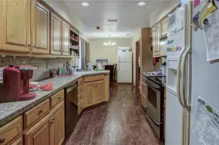 40202 Settlers Path Path, Georgetown, TX 78626 - Photo 5