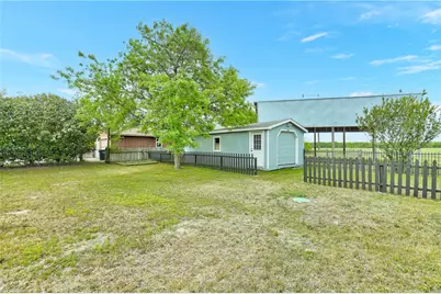 40202 Settlers Path Path, Georgetown, TX 78626 - Photo 15