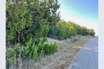 3401 Eisenhower Avenue, Lago Vista, TX 78645 - Photo 3