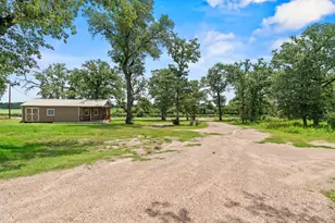 4500 Co Rd 448, Thorndale, TX 76577 - Photo 3