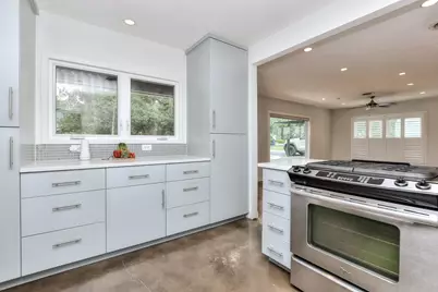 1309 Ridgemont Drive, Austin, TX 78723 - Photo 15
