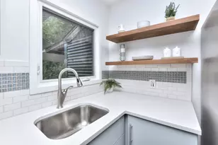 1309 Ridgemont Dr, Austin, TX 78723 - Photo 13