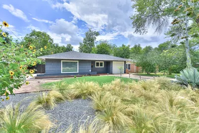 1309 Ridgemont Drive, Austin, TX 78723 - Photo 3