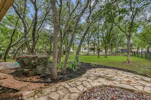 292 Whispering Wind Dr, Georgetown, TX 78633 - Photo 25