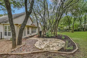 292 Whispering Wind Dr, Georgetown, TX 78633 - Photo 29