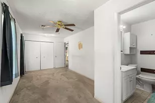 510 Country Ln, Hays, TX 78610 - Photo 9