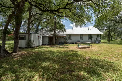 510 Country Lane, Hays, TX 78610 - Photo 21